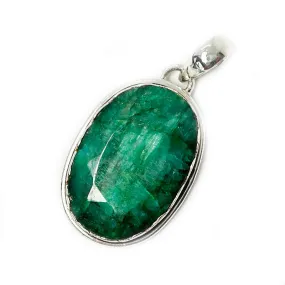 Nilaan Emerald Quartz Jagged Pendant